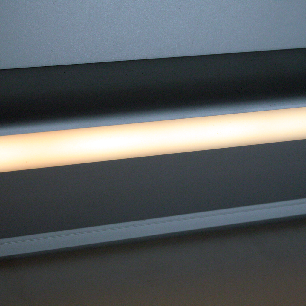 LED armatuur verlichting in plint